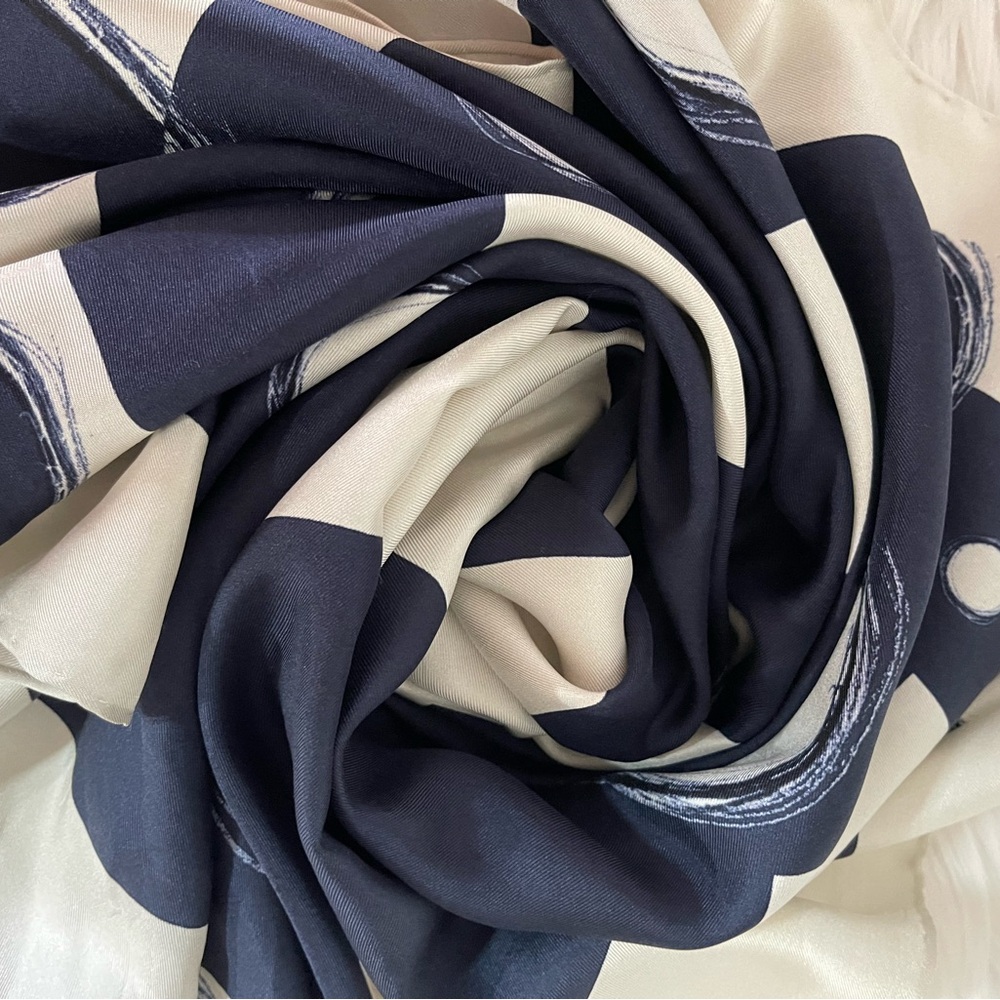 CHANEL CC Planet Navy Blue And Cream Silk Scarf. - Picture 6 of 9